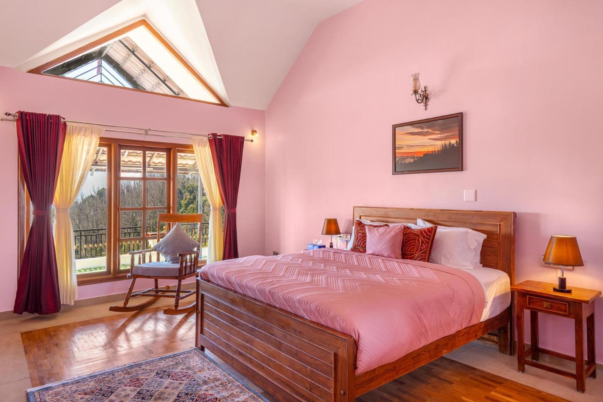 Stayvista At The West Wind 5Bhk Villa Ooty Comp Breakfast Exterior photo